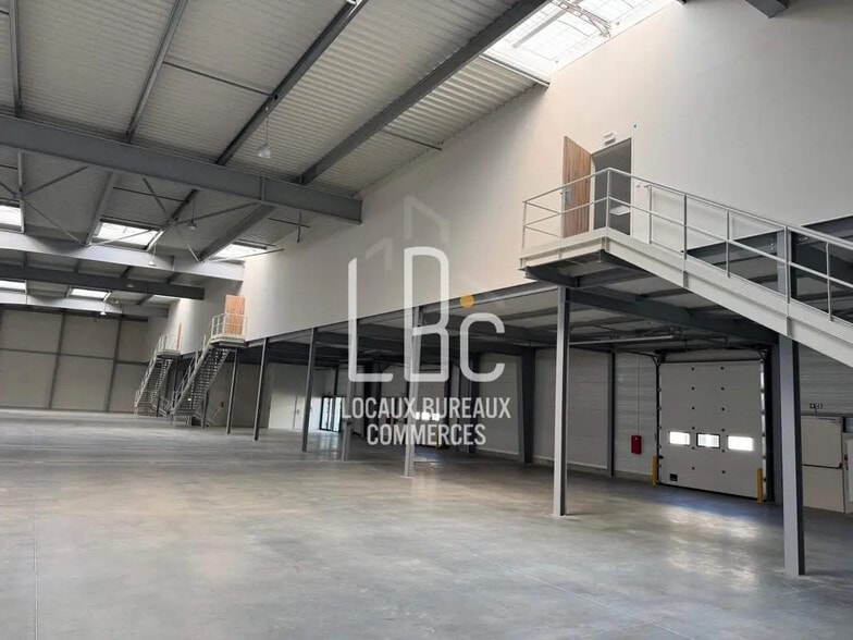 2B Route De L'Aerodrome, Saint-Aignan-Grandlieu à louer - Photo de l’immeuble – Image 3 sur 17