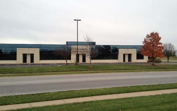 1630 E Bradford Pky, Springfield, MO à louer Photo principale– Image 1 sur 19