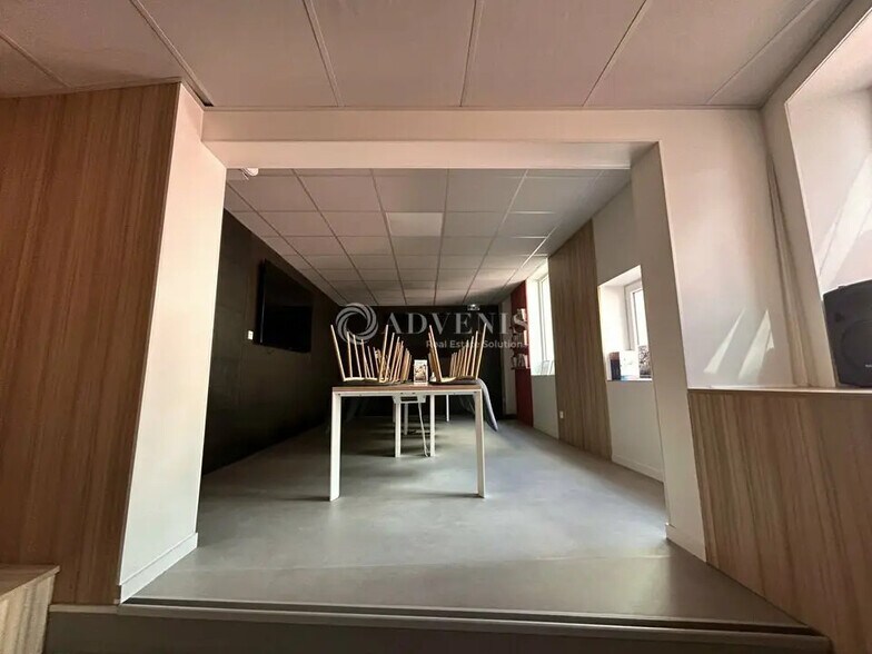 Bureau dans Le Mans à louer - Photo de l’immeuble – Image 3 sur 4