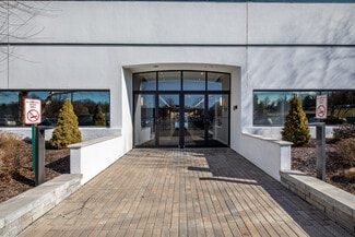 Plus de détails pour 5 Becker Farm Rd, Roseland, NJ - Bureau à louer