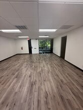 1930 S Alma School Rd, Mesa, AZ à louer Photo intérieure– Image 1 sur 6