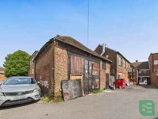 Plus de détails pour 13 High St, Dunstable - Industriel/Logistique à vendre