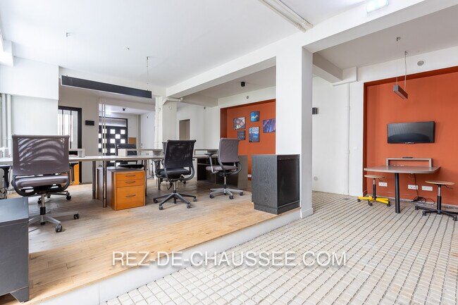 Plus de détails pour Bureau à vendre