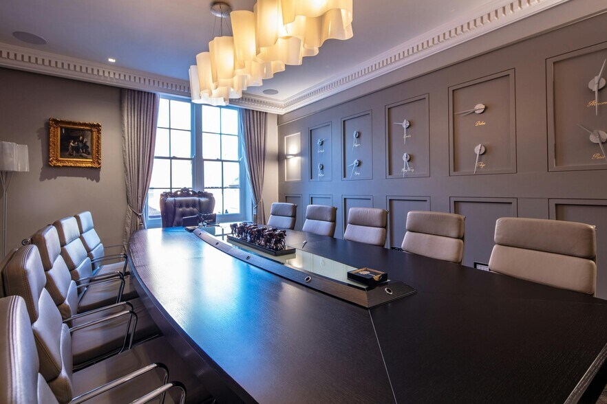 28 Park Sq W, Leeds à louer - Photo de l’immeuble – Image 3 sur 11