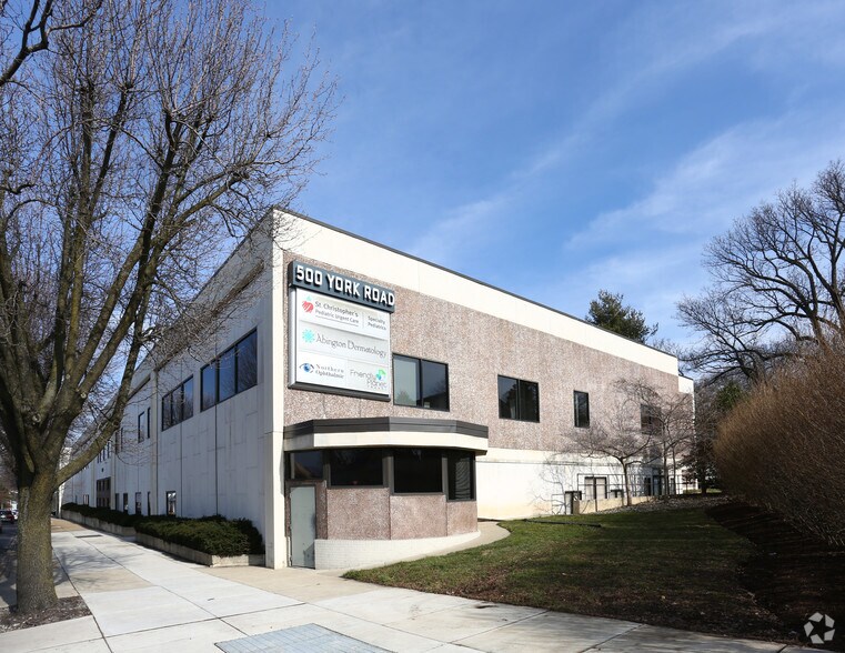 500 Old York Rd, Jenkintown, PA à louer - Photo de l’immeuble – Image 2 sur 6