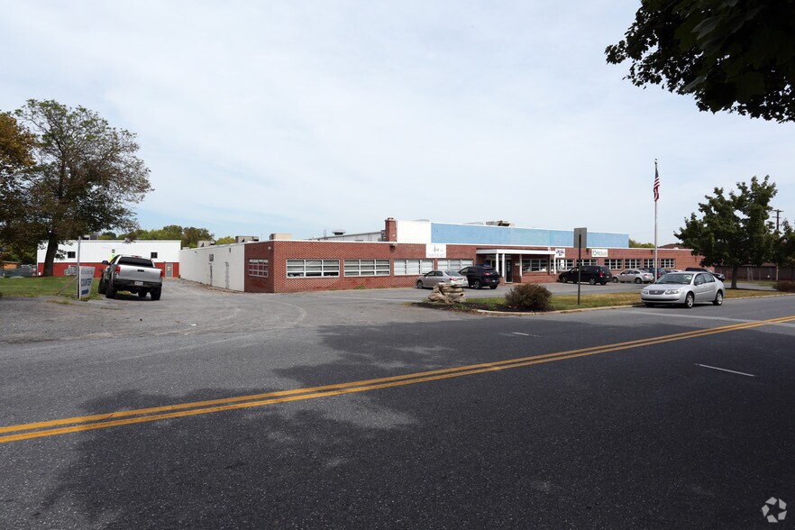 1103 Ranck Mill Rd, Lancaster, PA à louer - Photo principale – Image 2 sur 7