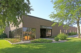 Plus de détails pour 313 Lake Hazeltine Dr, Chaska, MN - Industriel/Logistique à louer