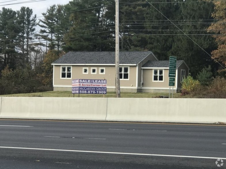 221 Turnpike Rd, Westborough, MA à vendre - Photo de l’immeuble – Image 2 sur 2