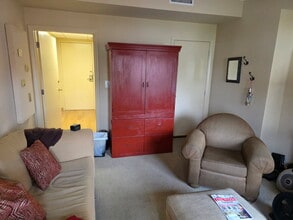 9615 Brighton Way, Beverly Hills, CA à louer Photo intérieure– Image 2 sur 3