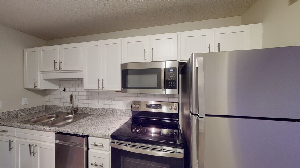 7571 Faraday Pl, Fayetteville, NC à vendre - Numérisation 3D Matterport – Image 2 sur 24