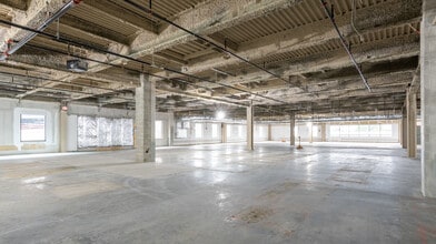 200 Exchange St, Malden, MA à louer Numérisation 3D Matterport– Image 1 sur 6