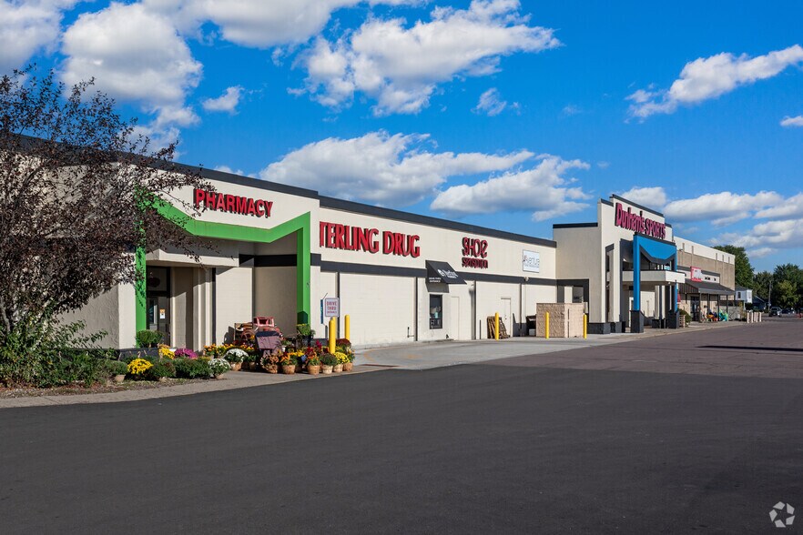 308 S State St, Fairmont, MN à louer - Photo de l’immeuble – Image 3 sur 44