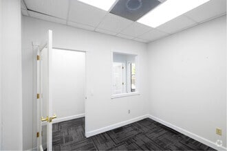 21301 Powerline Rd, Boca Raton, FL à louer Photo de l’immeuble– Image 2 sur 15