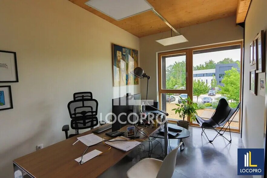 Bureau dans Aix-en-Provence à louer - Photo de l’immeuble – Image 3 sur 7