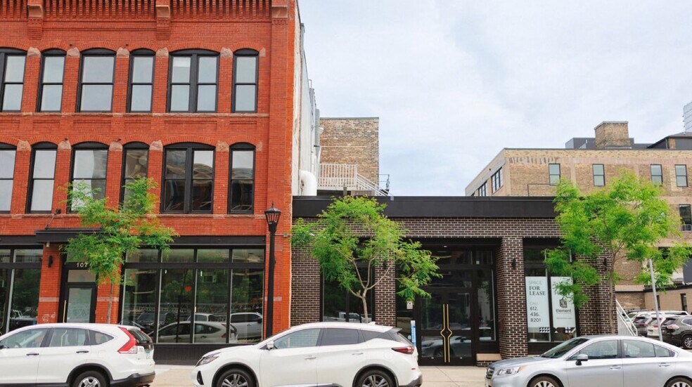 107 N 3rd Ave, Minneapolis, MN à louer - Photo de l’immeuble – Image 2 sur 12