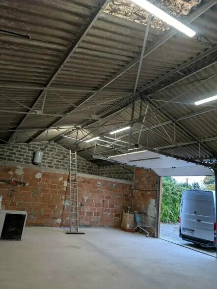 Industriel/Logistique dans Tresses à louer - Photo de l’immeuble – Image 3 sur 5