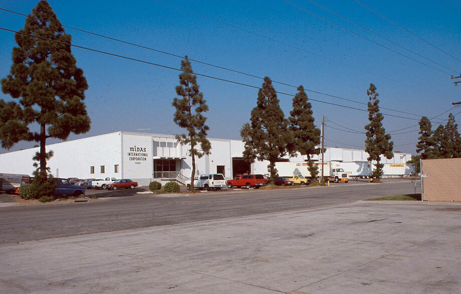 14301 Gannet St, La Mirada, CA à louer - Photo de l’immeuble – Image 3 sur 13