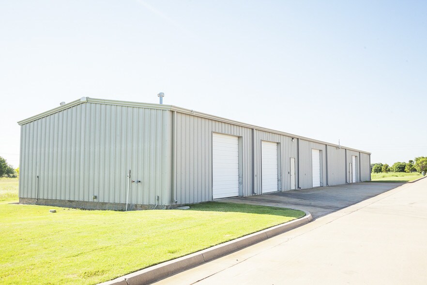 4101 SE 85th St, Oklahoma City, OK à louer - Photo de l’immeuble – Image 3 sur 17