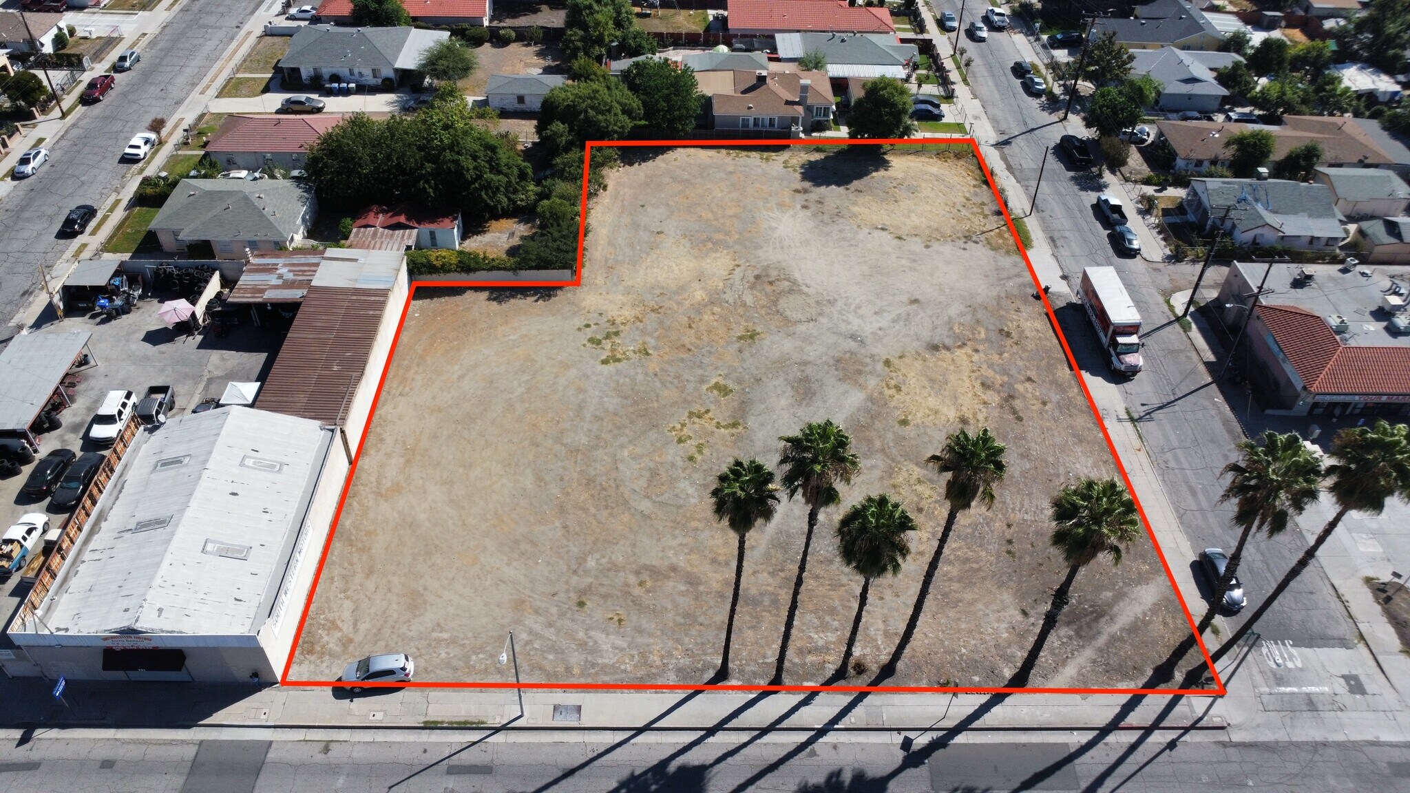 757 N Mount Vernon Ave, San Bernardino, CA à vendre Photo de l’immeuble– Image 1 sur 5