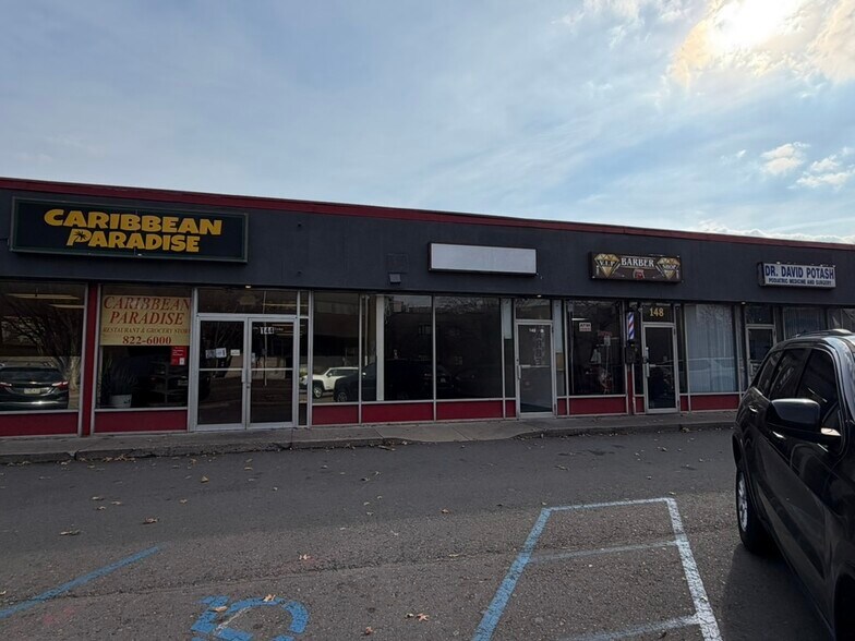 142 S Pennsylvania Ave, Wilkes Barre, PA à louer - Photo de l’immeuble – Image 1 sur 2