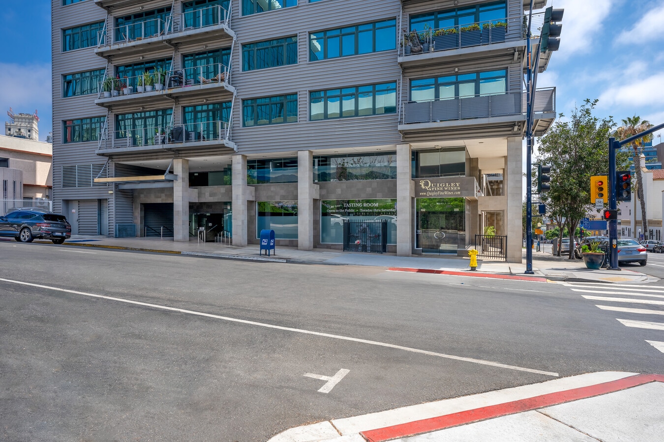 1551 4th Ave, San Diego, CA 92101 - Lot 101 - - Photo intérieure - Image 2 of 12