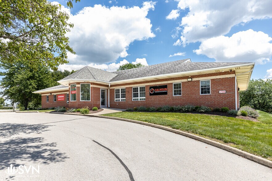 1708 Jaggie Fox Way, Lexington, KY à vendre - Photo de l’immeuble – Image 2 sur 24