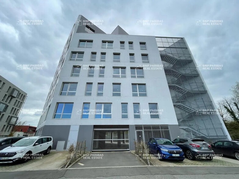 1 Impasse Edmée Chandon, Saint-Herblain à louer - Photo de l’immeuble – Image 2 sur 12