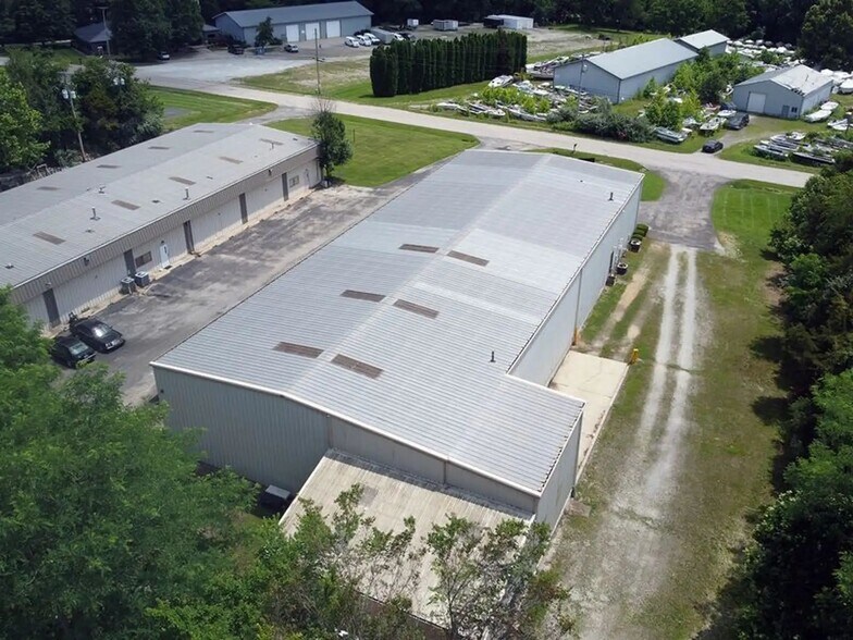 3510 Mattingly Rd, Buckner, KY à louer - Photo de l’immeuble – Image 3 sur 4