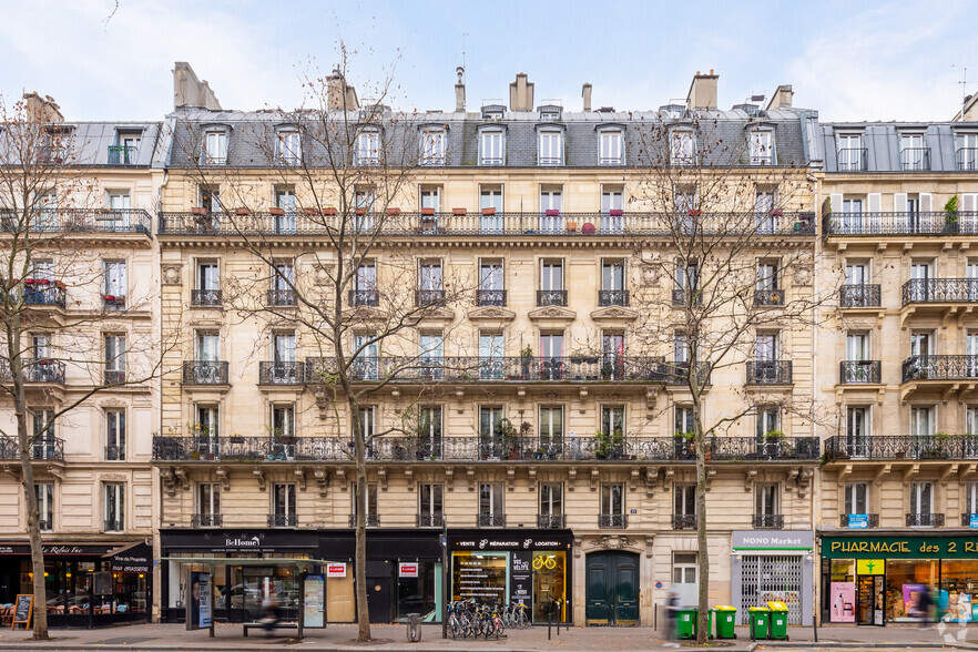 Local commercial dans Paris à louer - Photo principale – Image 1 sur 3