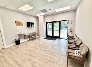 9955 SE Federal Hwy, Hobe Sound, FL à louer Photo intérieure– Image 1 sur 15