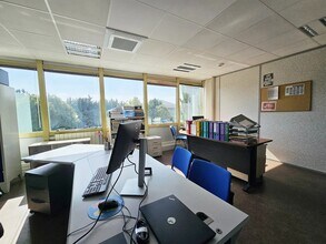 Bureau dans Villiers-sur-Marne à louer Photo intérieure– Image 2 sur 10