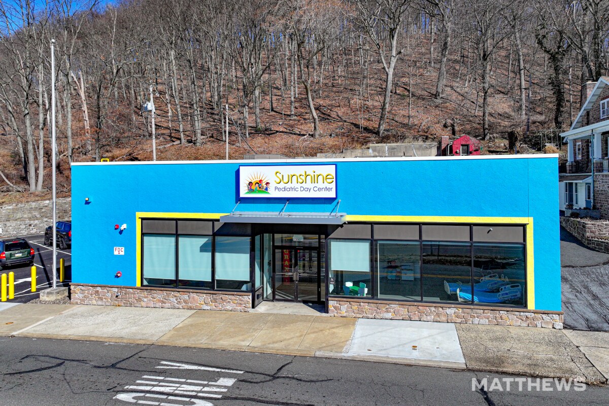 2201 Dengler St, Mount Penn, PA à vendre Photo principale– Image 1 sur 4