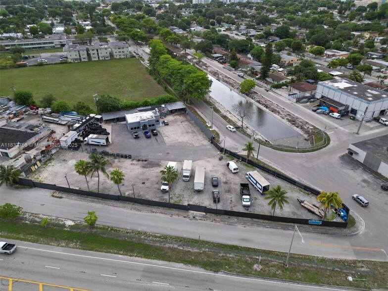 2695 NW 141st St, Opa Locka, FL à vendre - Photo de l’immeuble – Image 2 sur 20