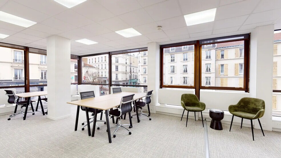 1 Rue Royale, Saint-Cloud à louer - Photo de l’immeuble – Image 1 sur 5