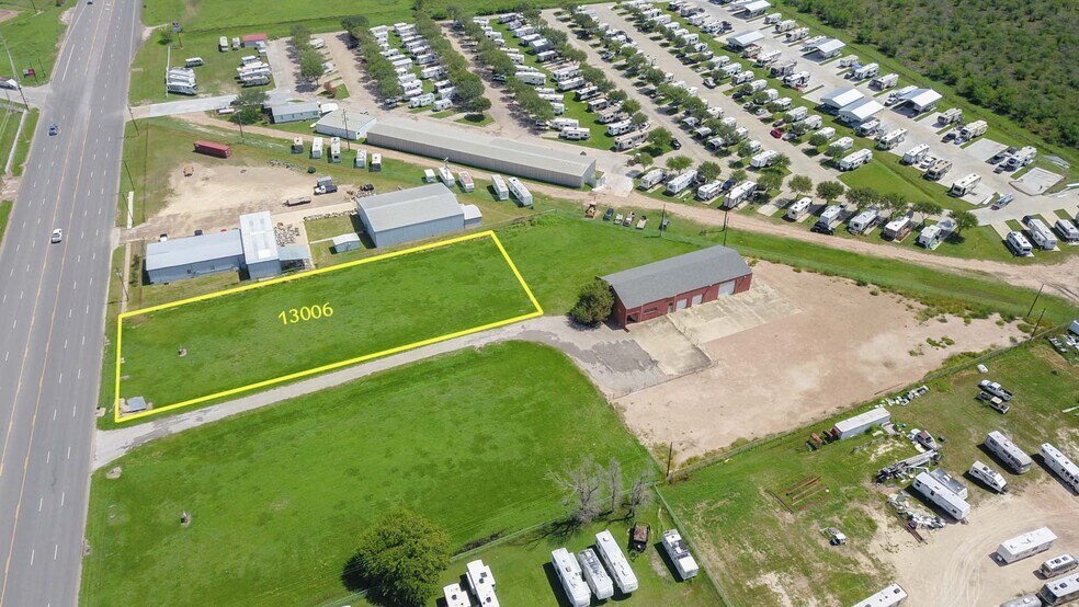 13006 N Navarro St, Victoria, TX à vendre - Photo de l’immeuble – Image 3 sur 3