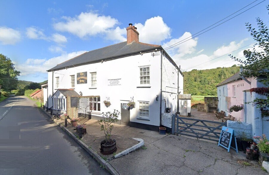 Portsmouth Arms, Burrington à vendre - Photo de l’immeuble – Image 3 sur 8