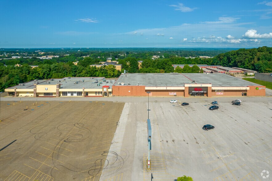 1886 Buchholzer Blvd, Akron, OH à louer - Aérien – Image 3 sur 4