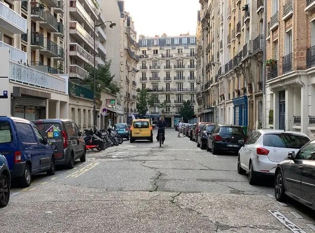 Bureau dans Paris à vendre - Photo de l’immeuble – Image 1 sur 2