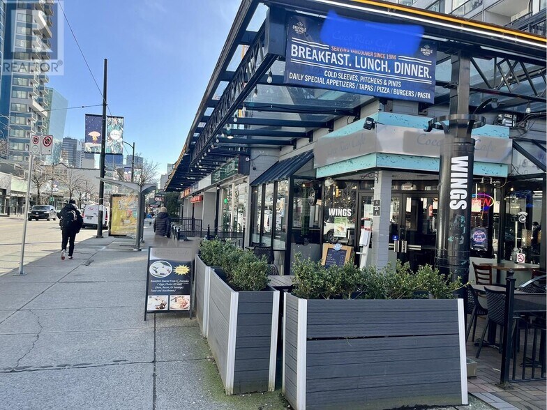 1270 Robson St, Vancouver, BC à vendre - Photo principale – Image 1 sur 1