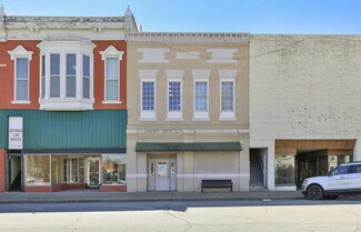 Plus de détails pour 105 W Cherry St, Nevada, MO - Bureau à vendre