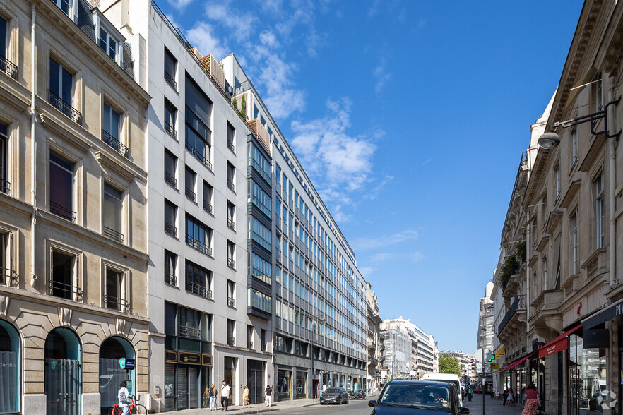 Bureau dans Paris à louer - Photo principale – Image 1 sur 8