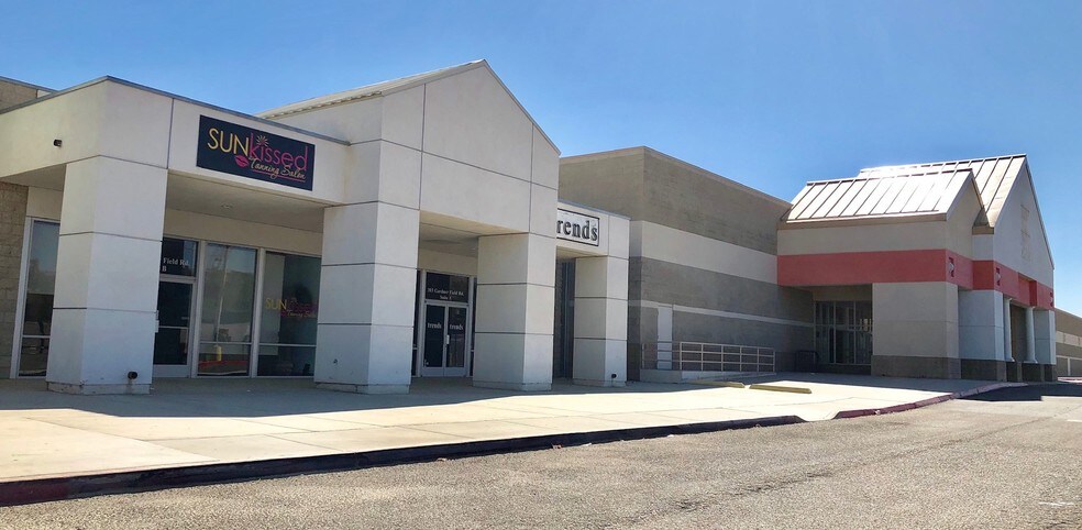 301 Gardner Field Rd, Taft, CA à louer - Photo de l’immeuble – Image 3 sur 4