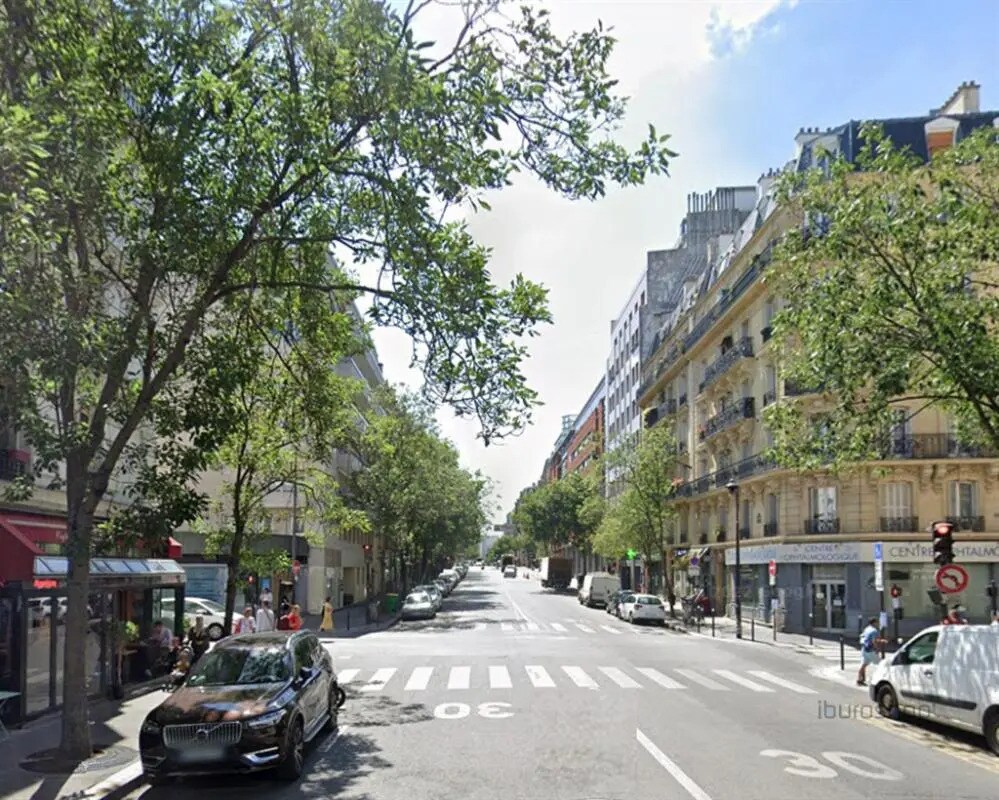 Local commercial dans Paris à louer Photo de l’immeuble– Image 1 sur 4