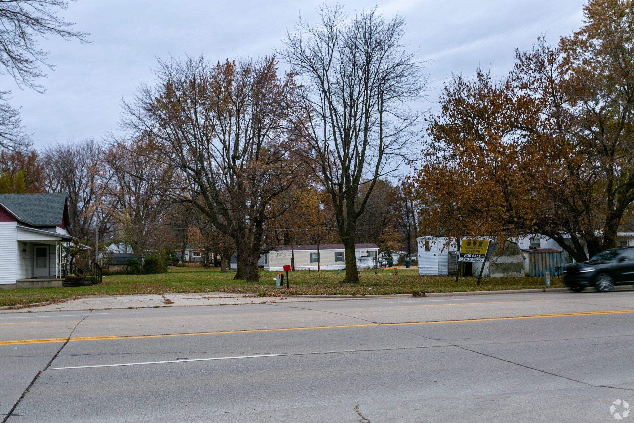 1500 E McGalliard Rd, Muncie, IN à vendre Photo de l’immeuble– Image 1 sur 5