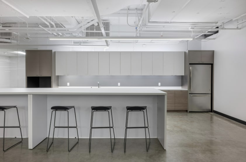 303 2nd St, San Francisco, CA à louer Photo intérieure– Image 1 sur 10