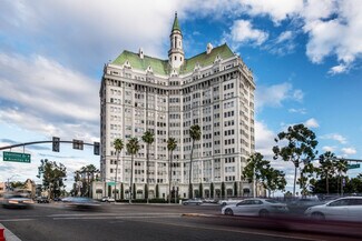 Plus de détails pour 800 E Ocean Blvd, Long Beach, CA - Bureau à louer