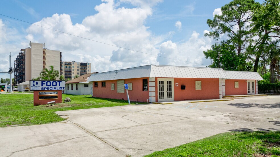 3003 26th St, Bradenton, FL à vendre - Photo de l’immeuble – Image 2 sur 18