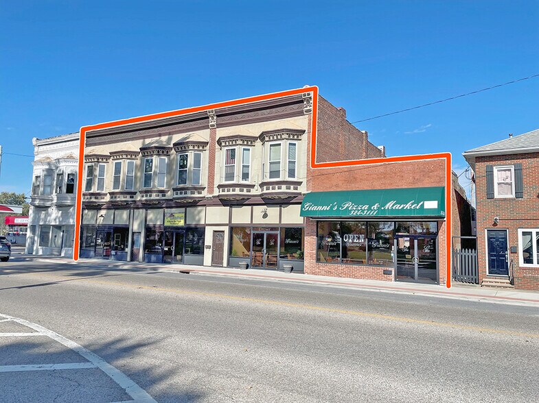 8,015 SF Mixed-Use Building for Sale portefeuille de 2 biens à vendre sur LoopNet.fr - Photo de l’immeuble – Image 1 sur 16