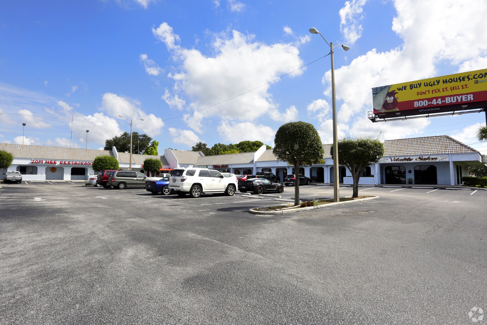 9011 Park Blvd, Seminole, FL à louer Photo principale– Image 1 sur 8