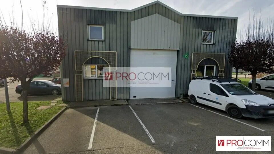 Local d’activités dans Chartres à louer - Photo de l’immeuble – Image 1 sur 2